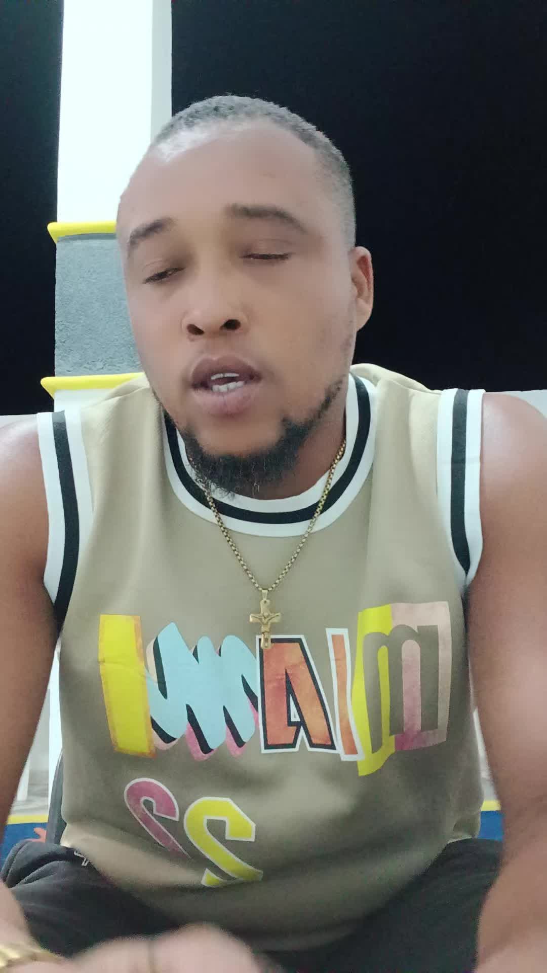 @rockyneg