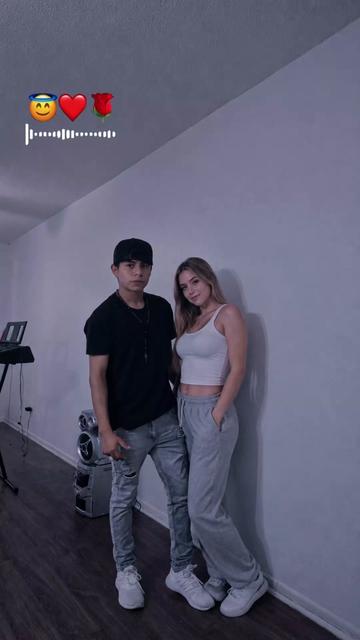 @S&auml;nt&yuml; YT😊 &hearts;️