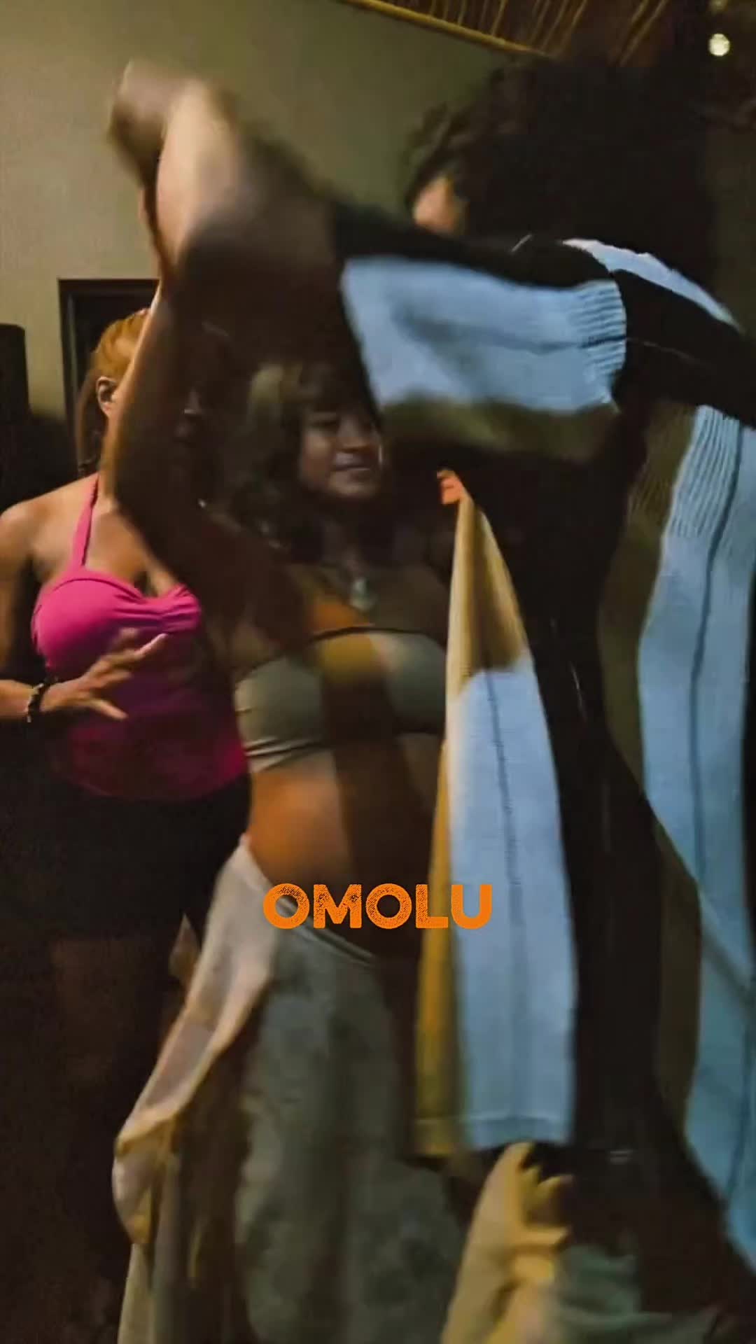 @OMOLU