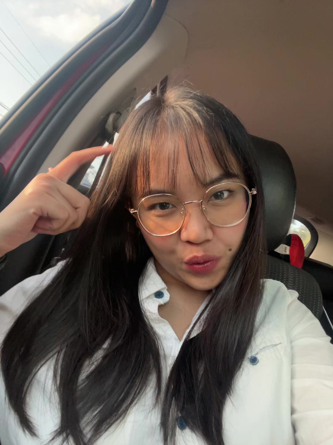 @Adelia🌷💫