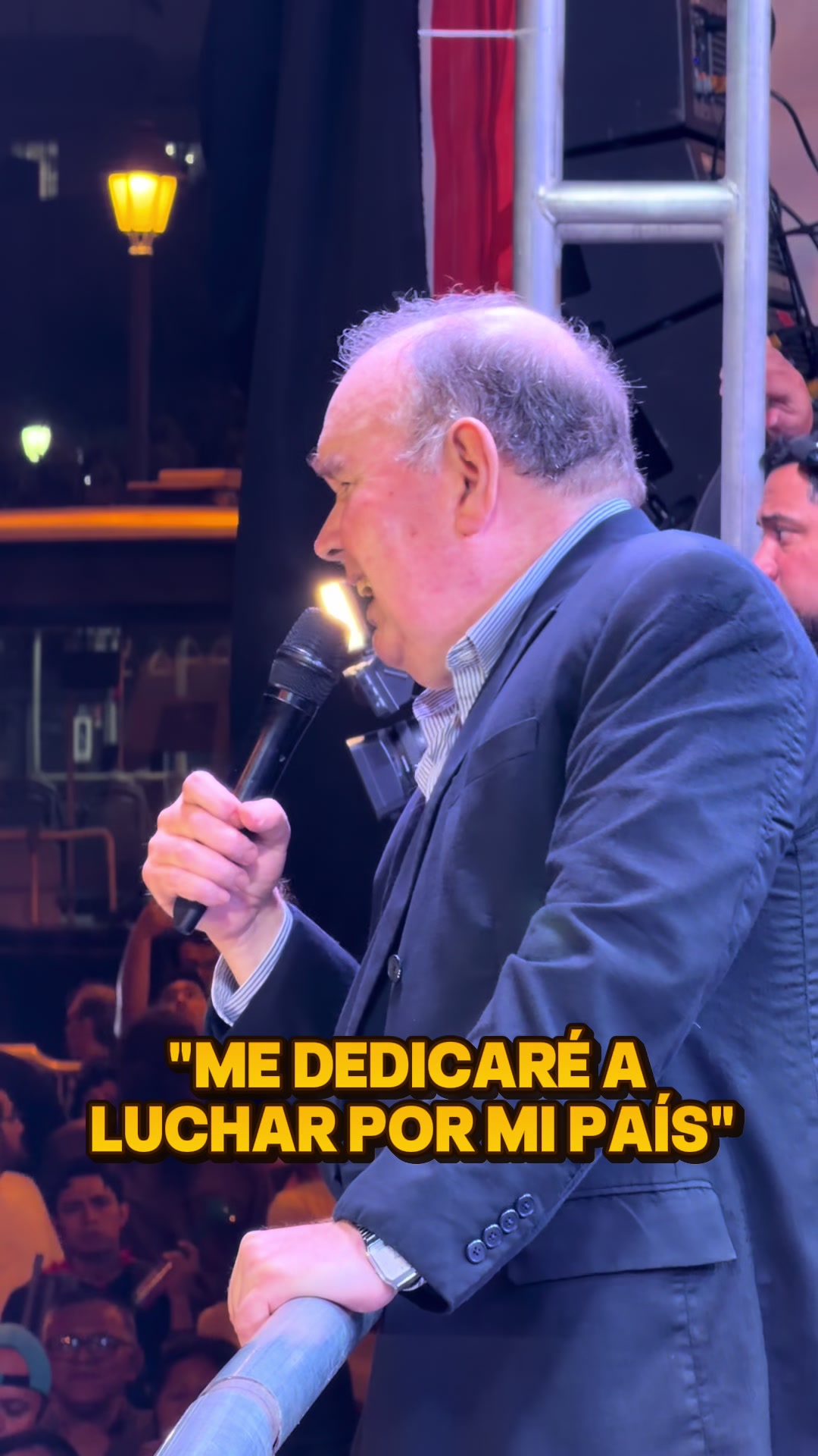 @Rafael López Aliaga