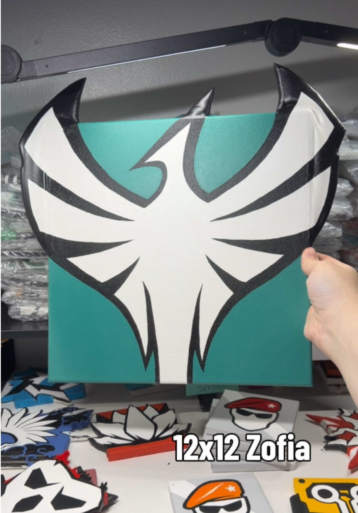 @AlexusPaints
