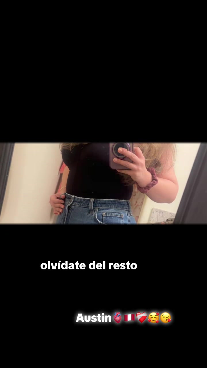 @Angelica González