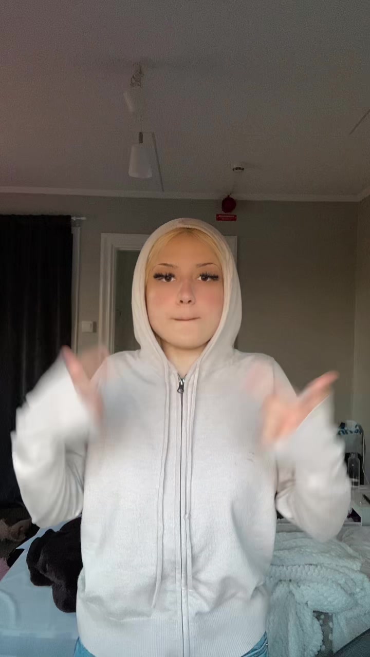 @𝒵