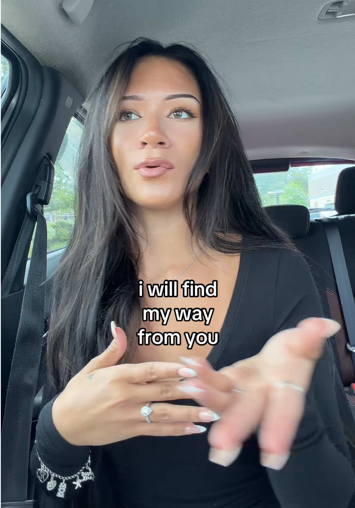 @emily lou 🤍