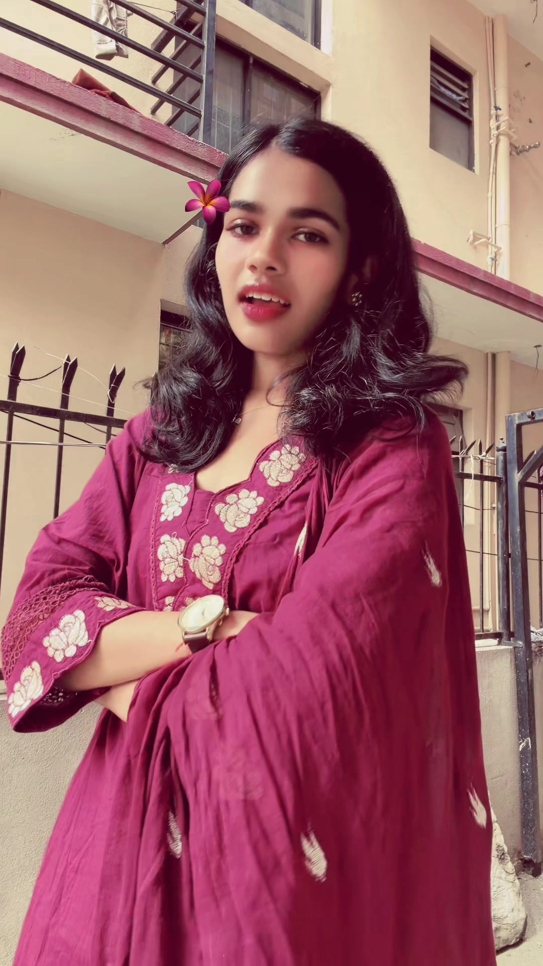 @shruu_tee