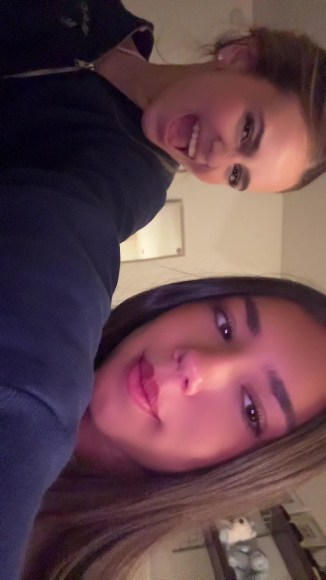 @Luuuuunie 🍵🪽💖🥂