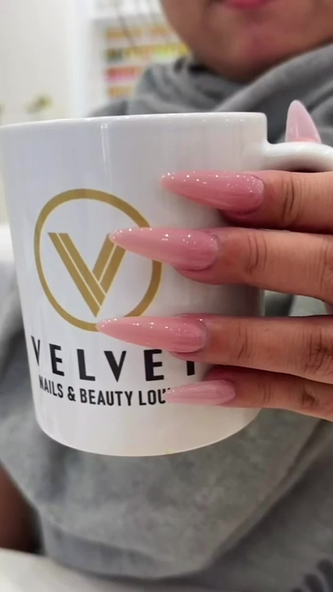 @velvet nails kw
