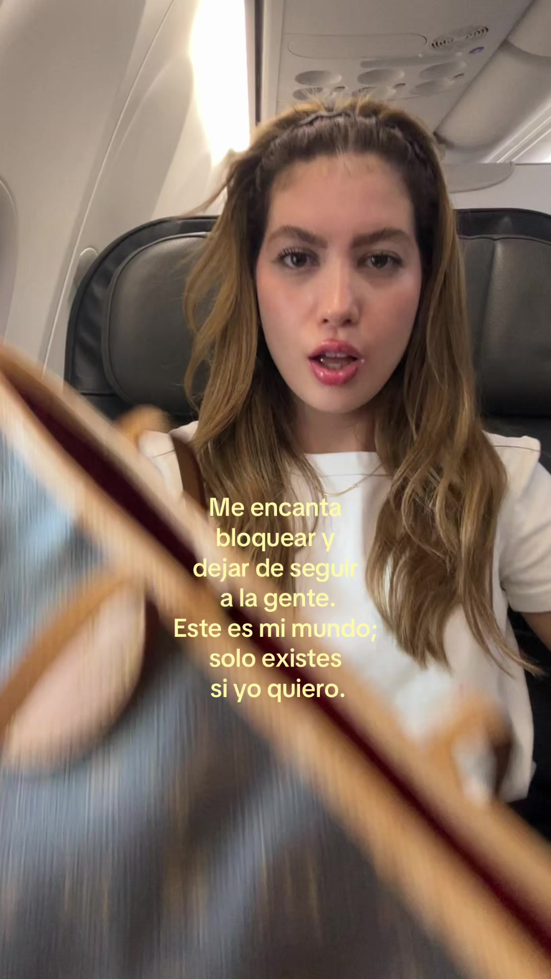 @Danielagallardom