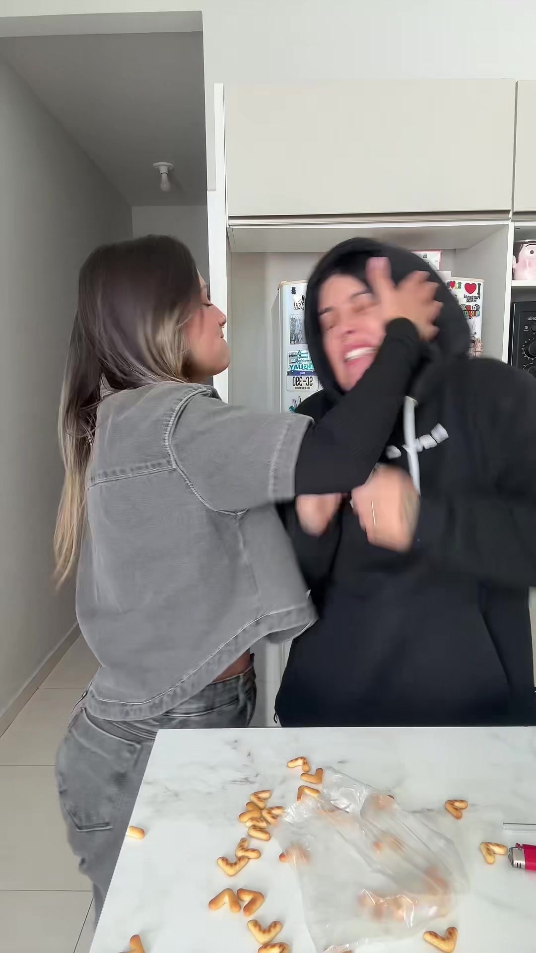 @Flávia e Júlia