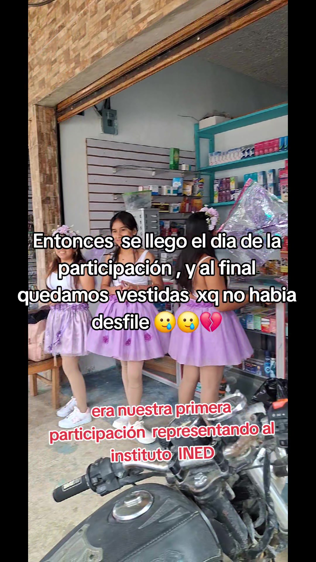 @🦋