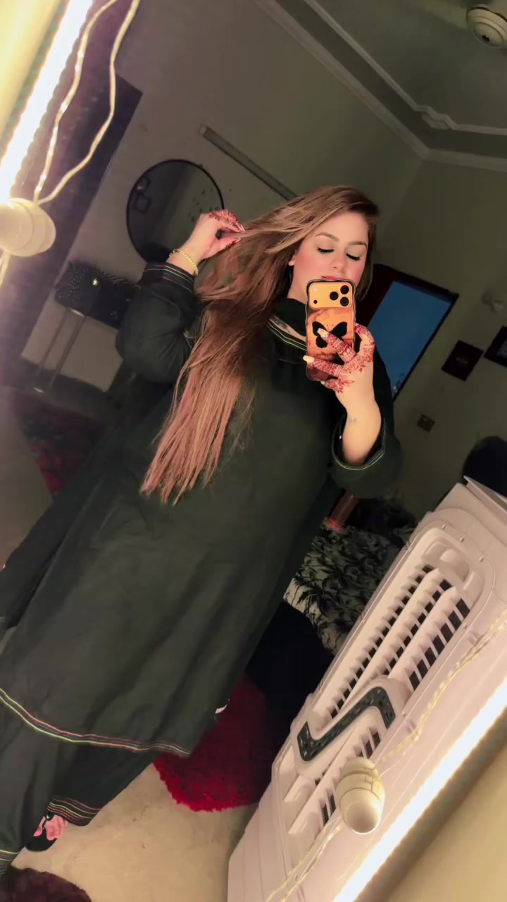 @iqra_khan
