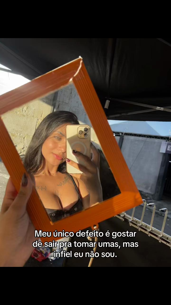 @Anna Clara