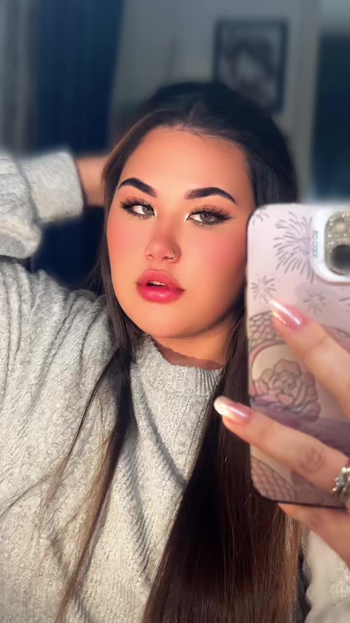 @Lorena flames🔥