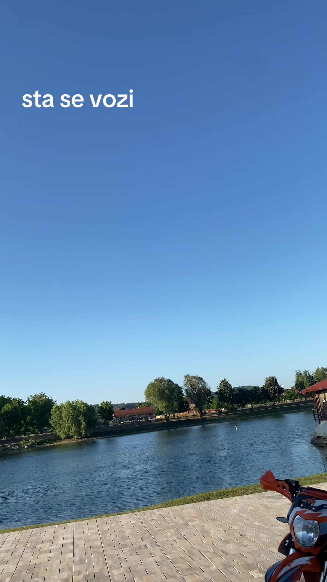 @jolić🤪