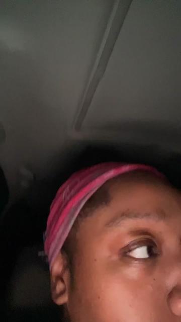 @Dee_nuggss