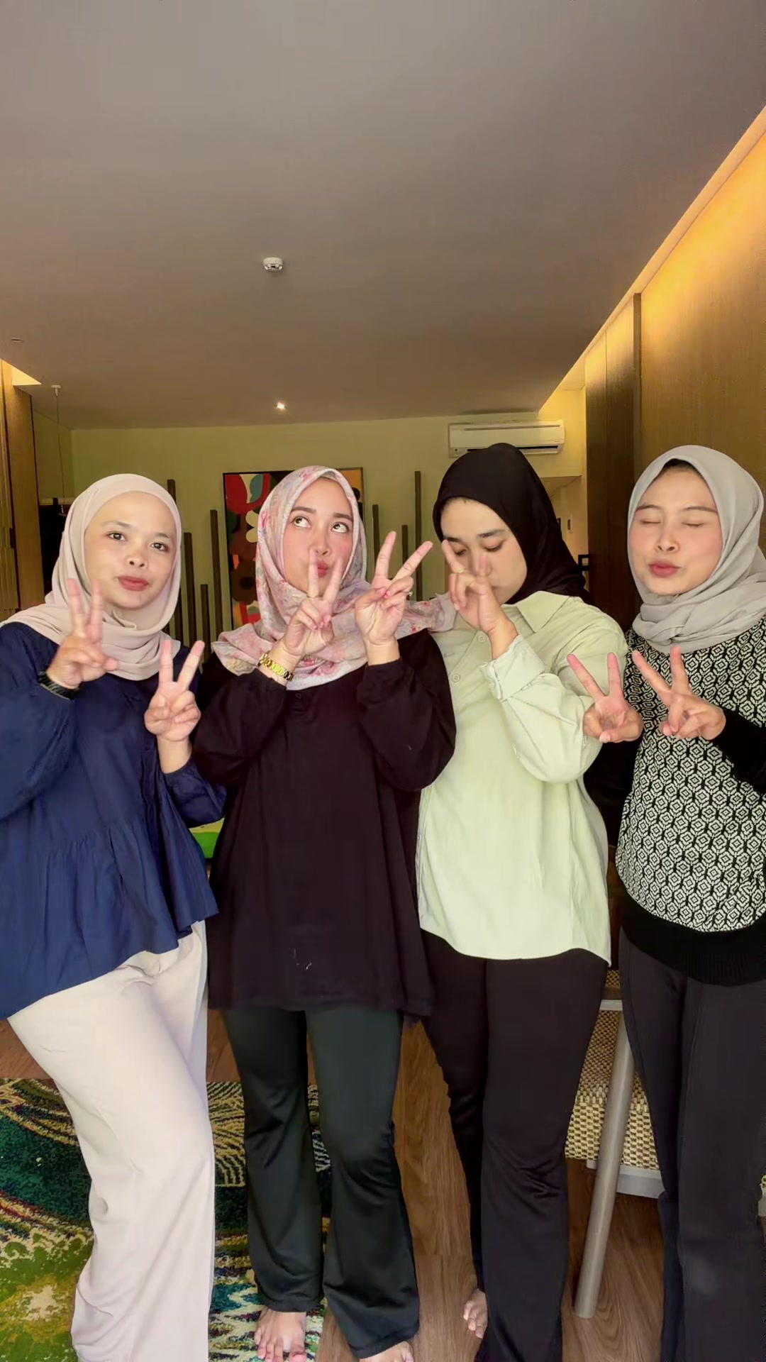 @Nur Isty