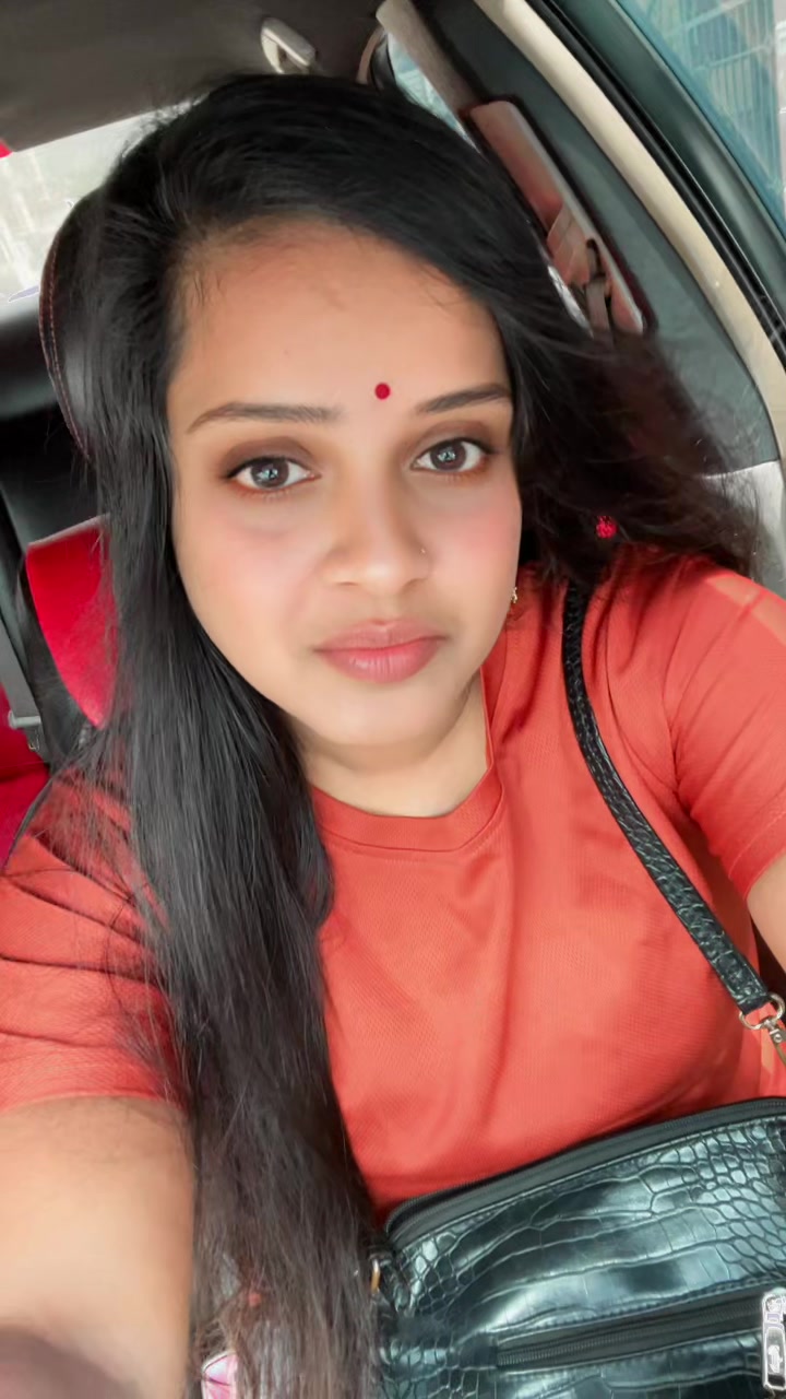 @மு.திவிகா🫶