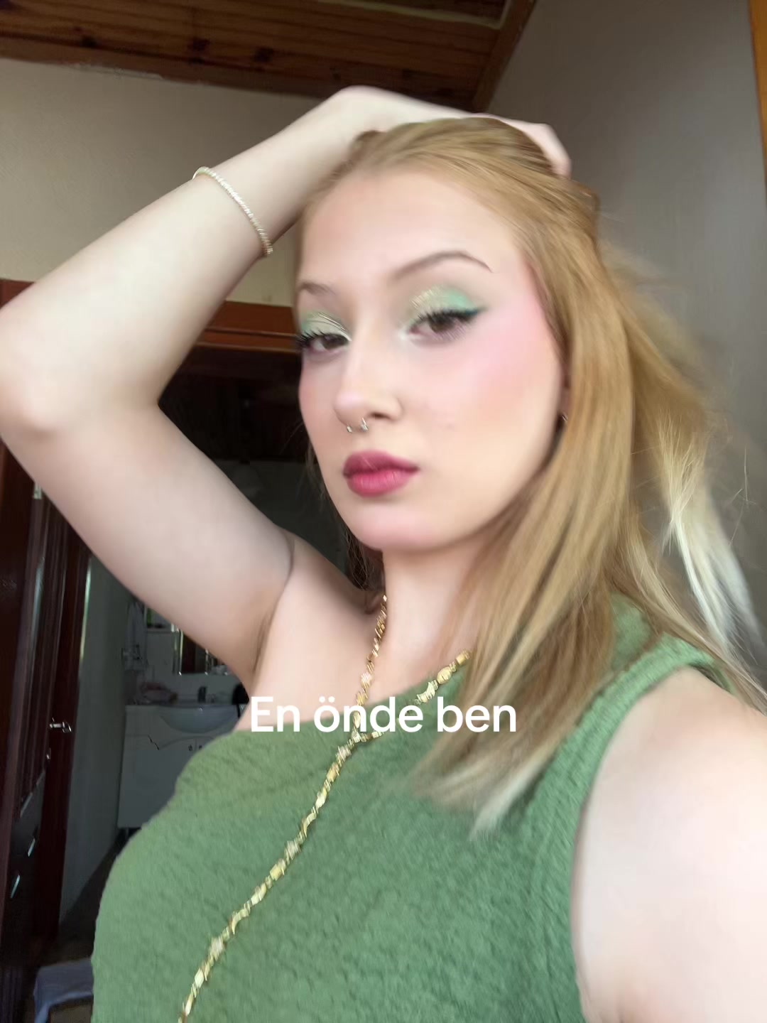 @Aisu