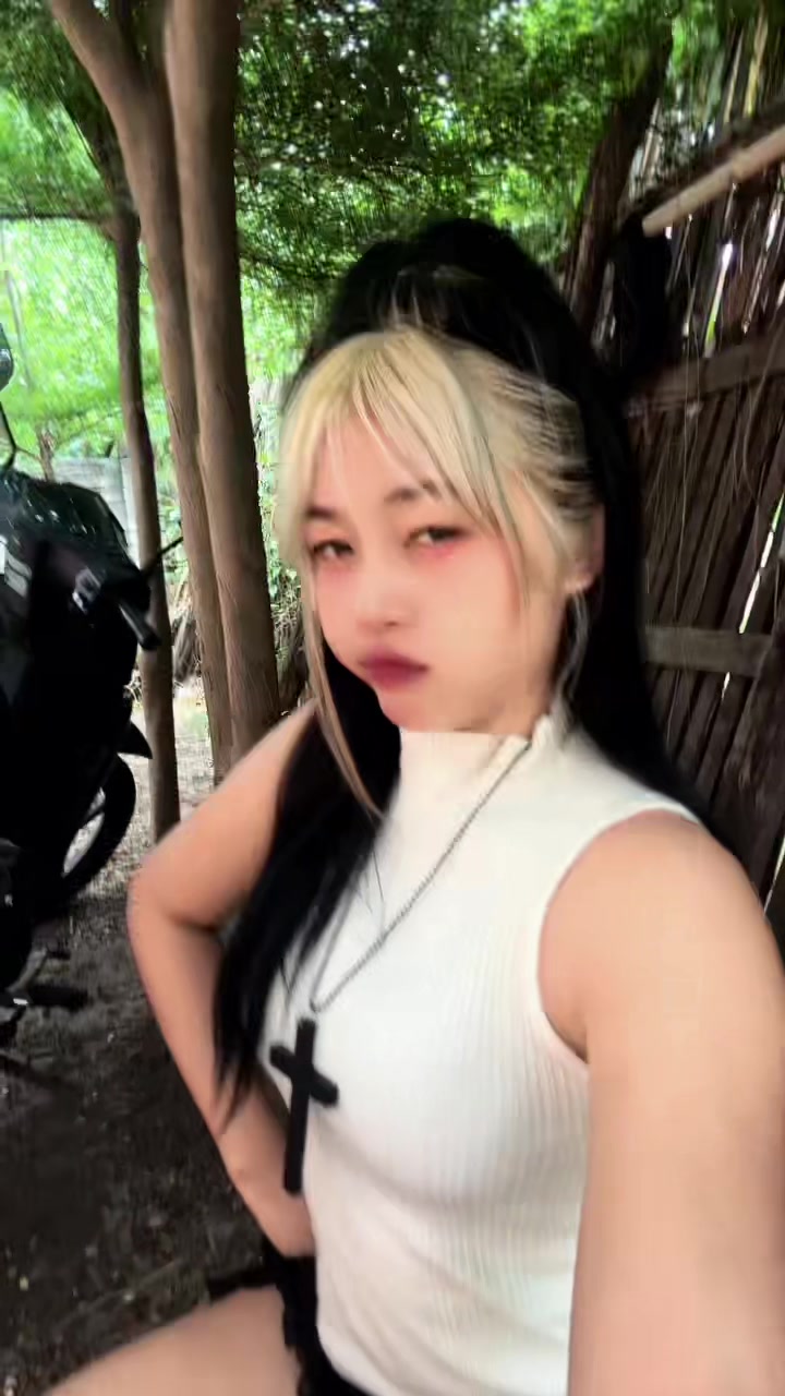 @đđáá°á
áŽááąá¸đđ(Nan San Thu)