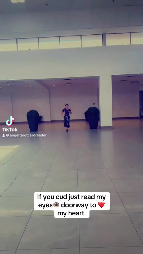 @BeautywithBrain😎😎🧠🧐👸