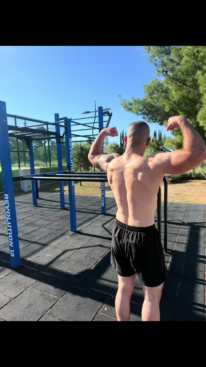@Dejan Lalović