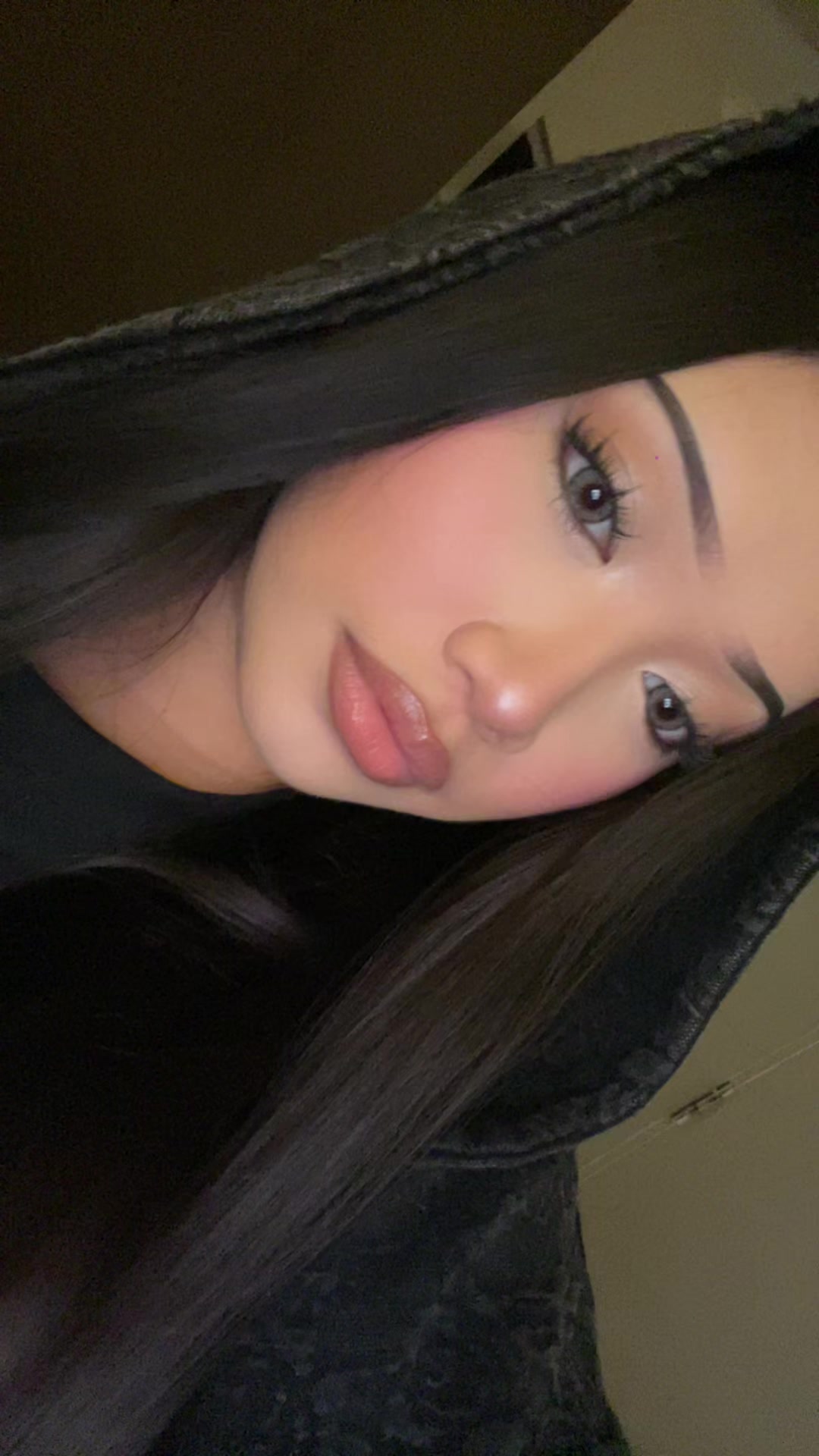 @𝒦𝒶𝒾