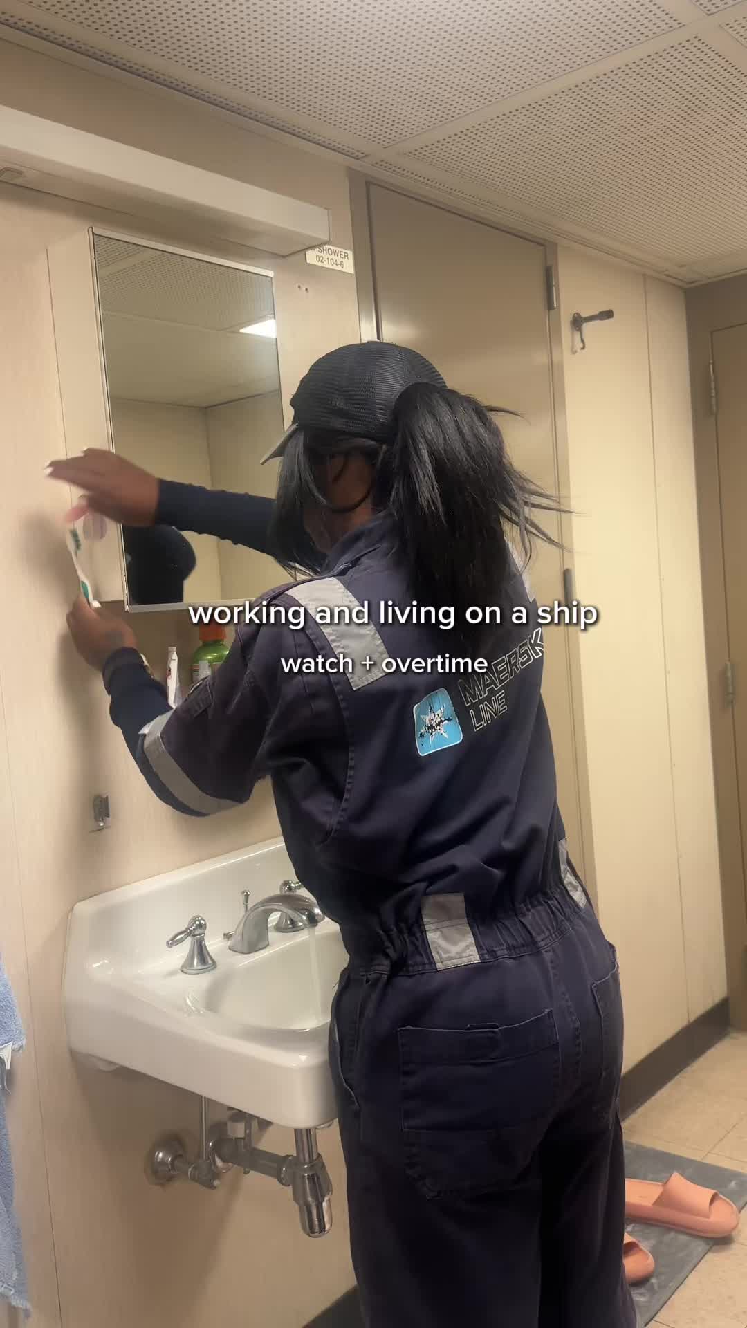@lois