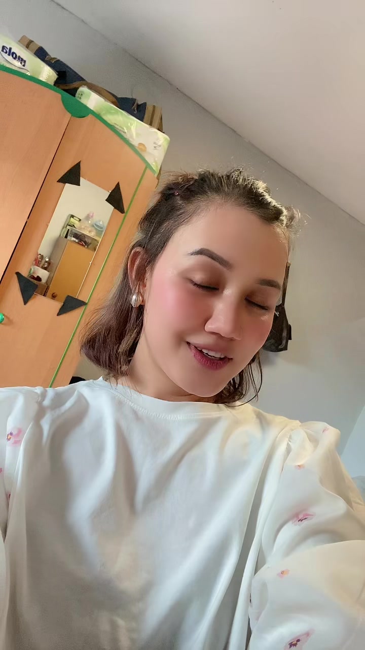 @Deekshya🇳🇵🦚