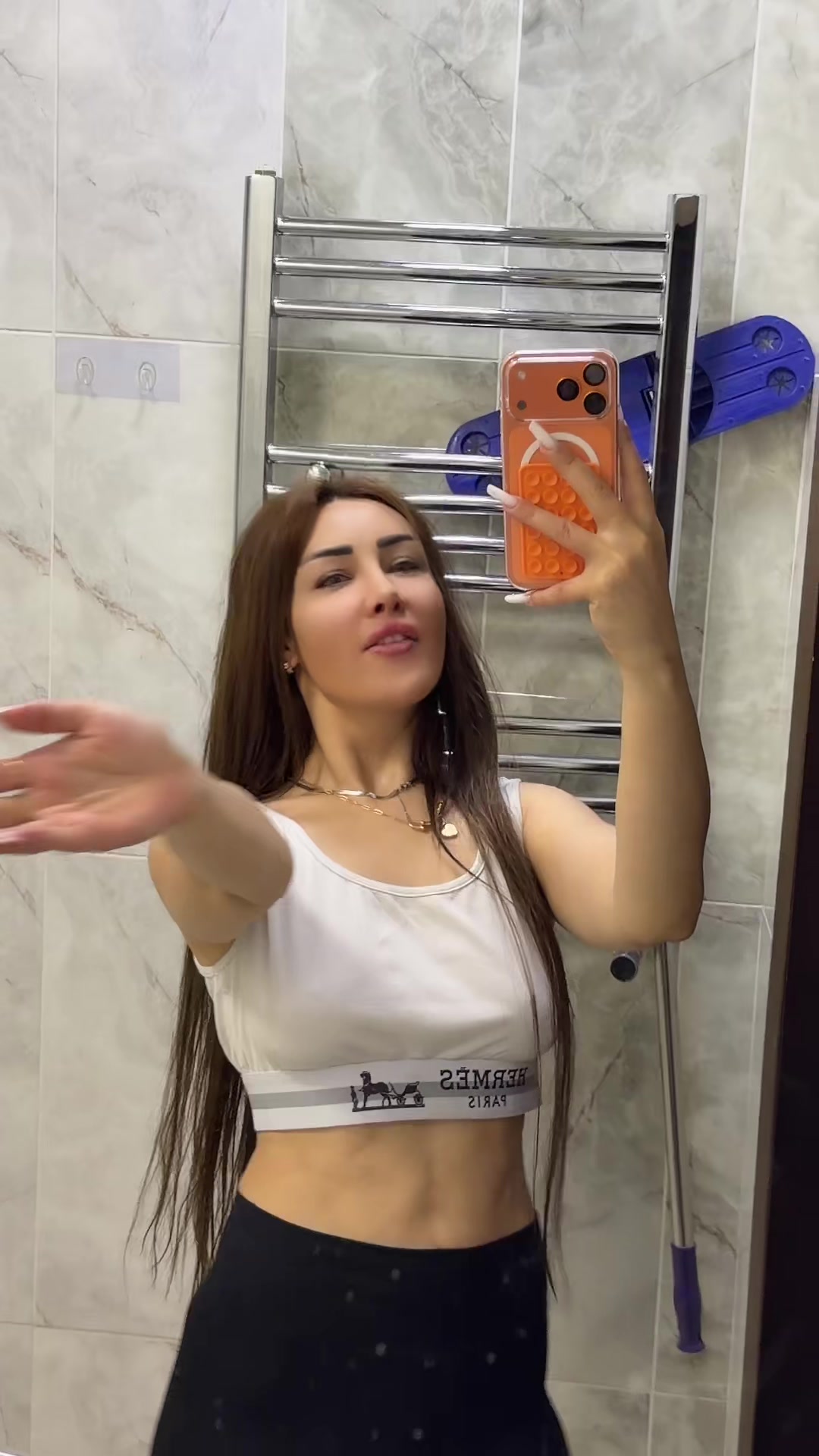 @Efsun_Alyeva