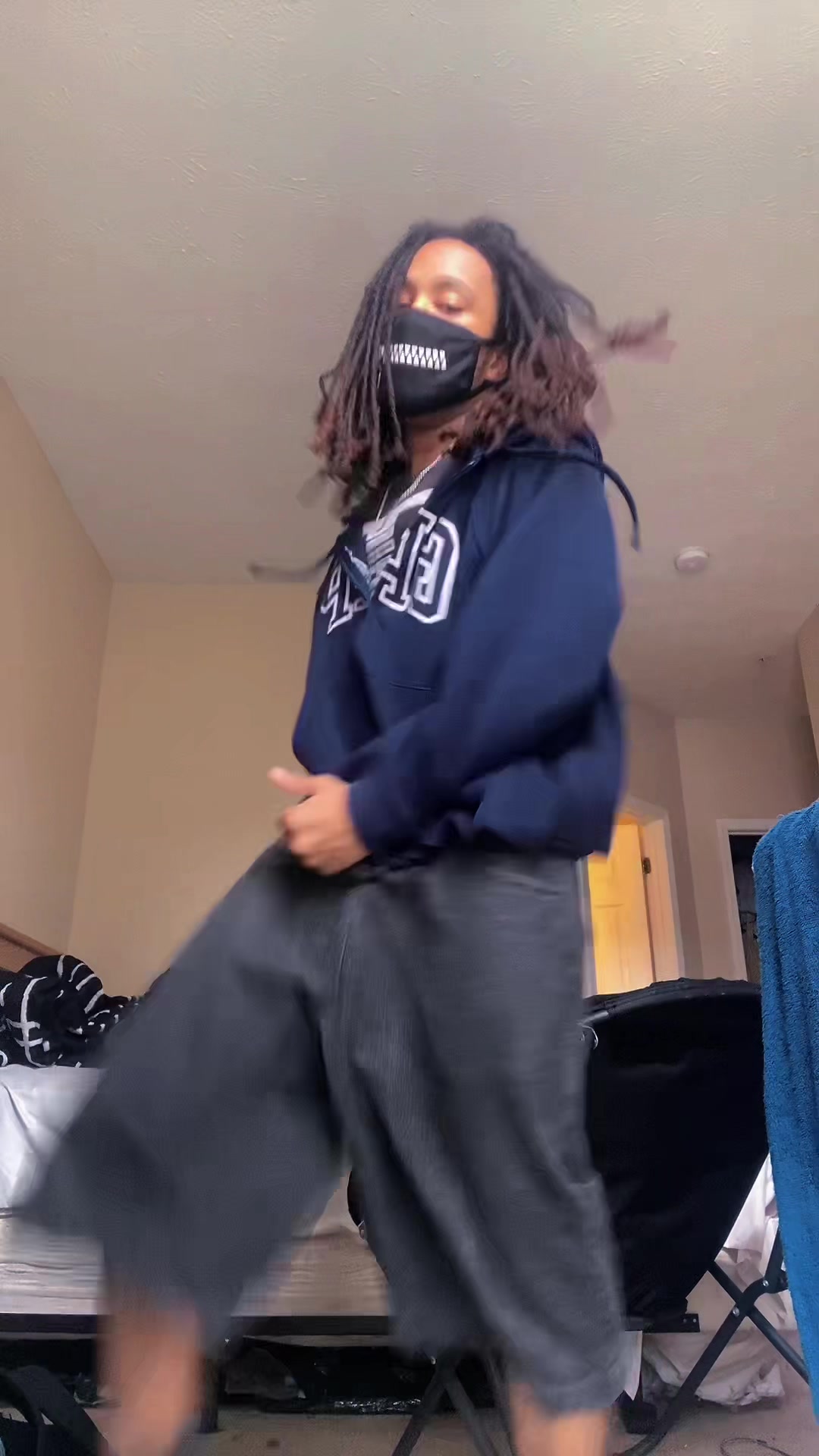 @Ay_Dot