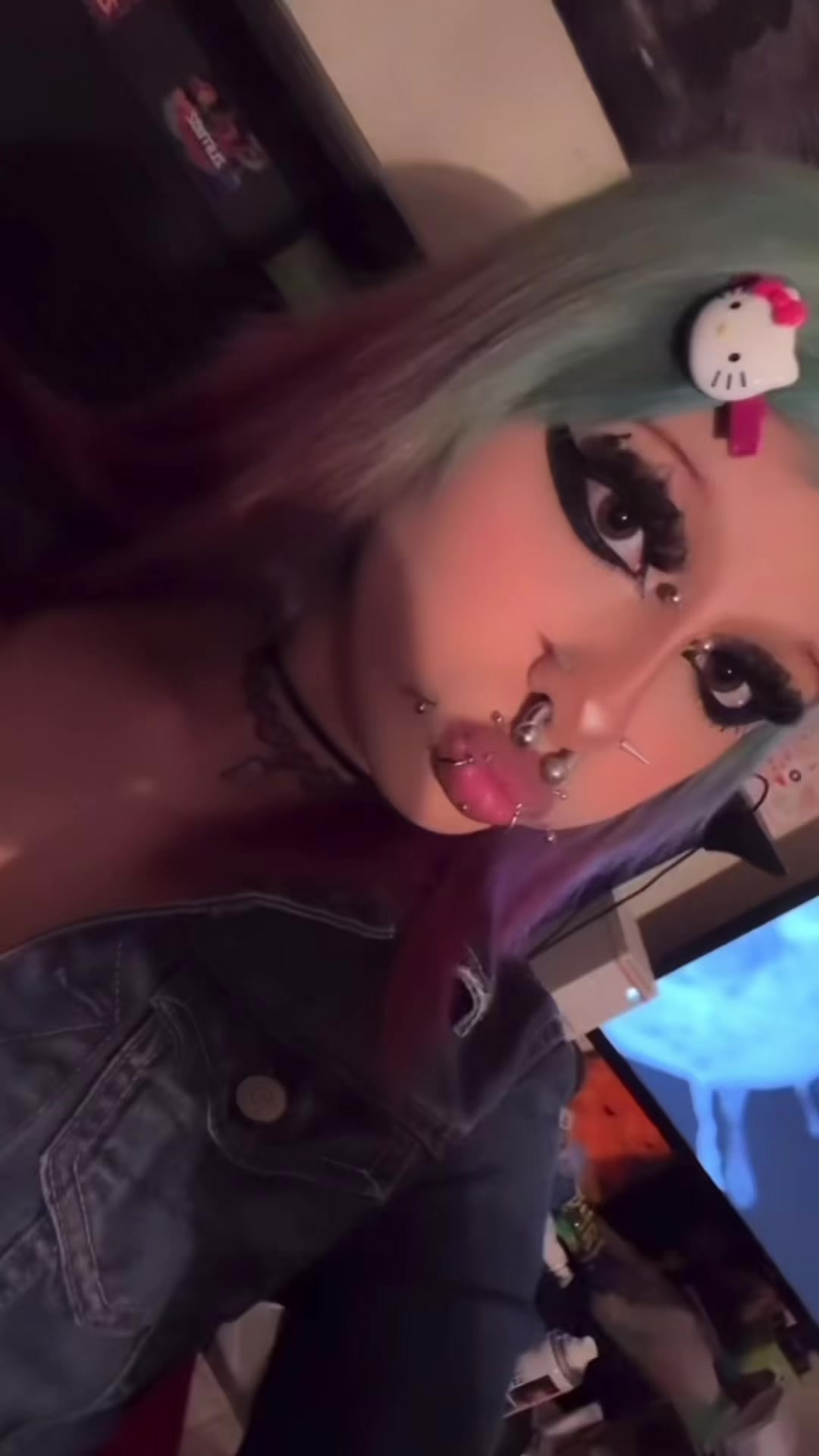@punkxnkisses