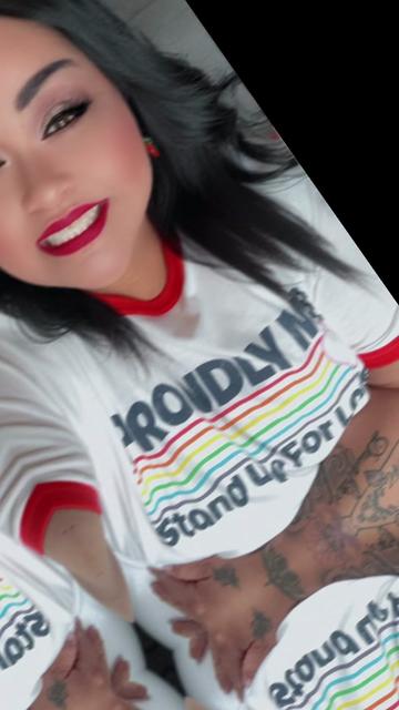 @Stacy💄🌵🏳️🌈🌹♋️