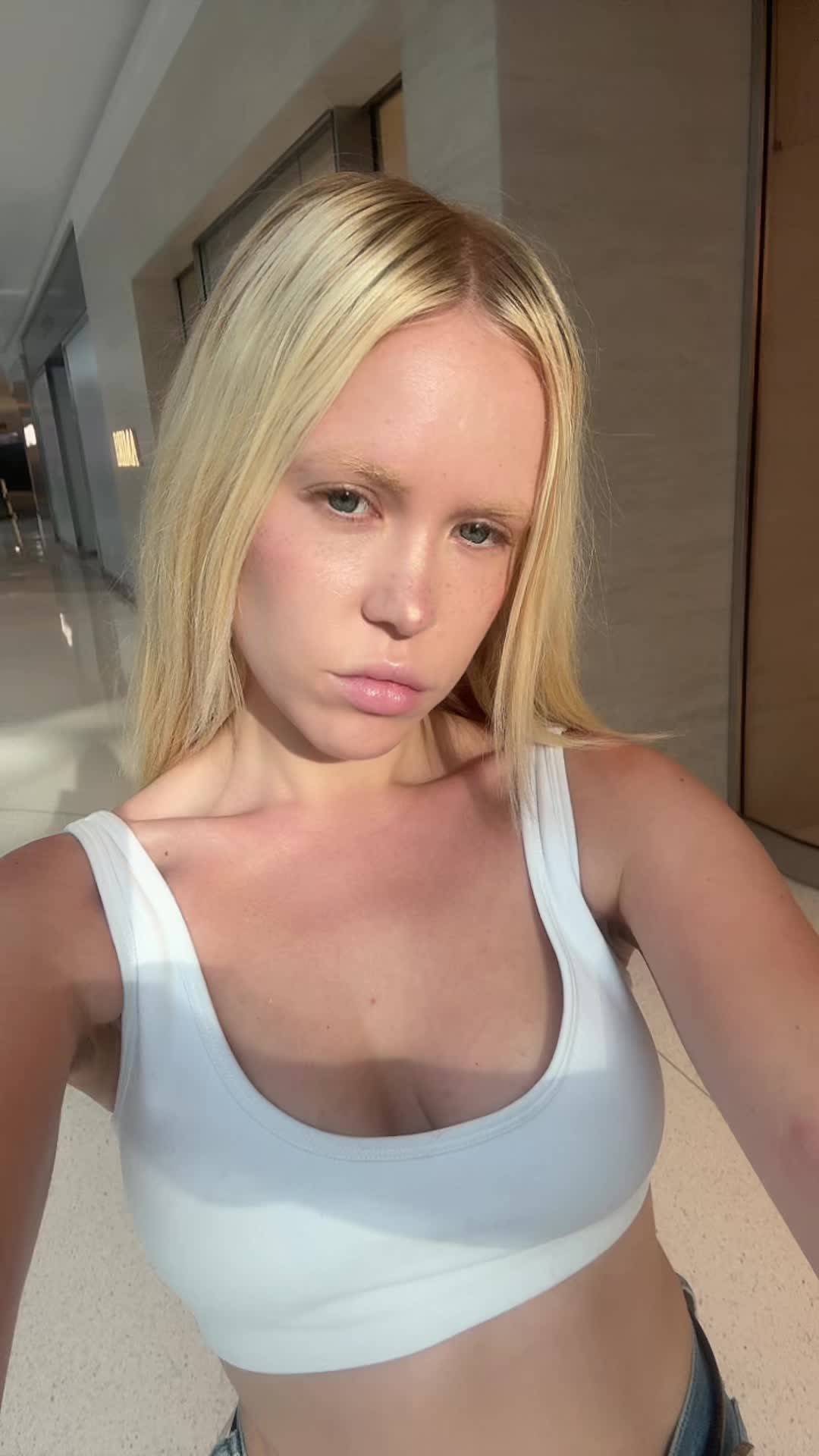 @EvelushkaA