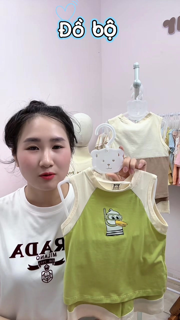 @Em Bear Fashion Kid