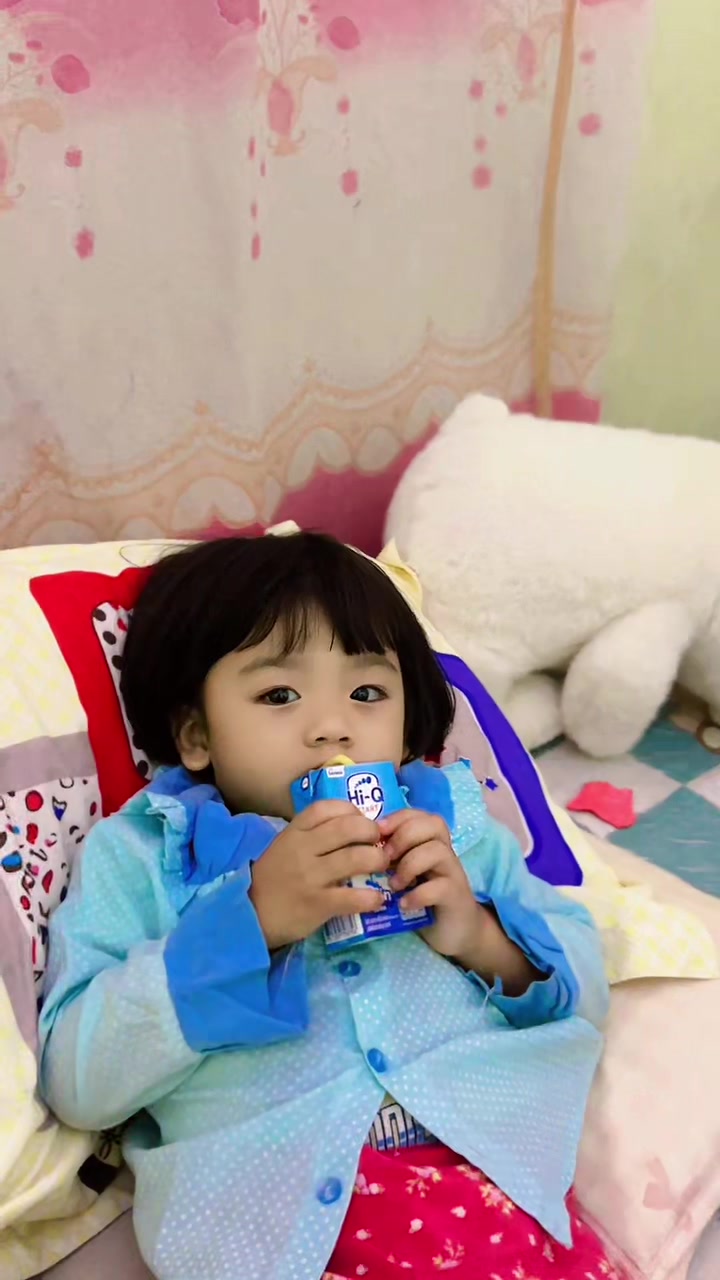 @👸🏻အိမ့်သရဖူ👸🏻