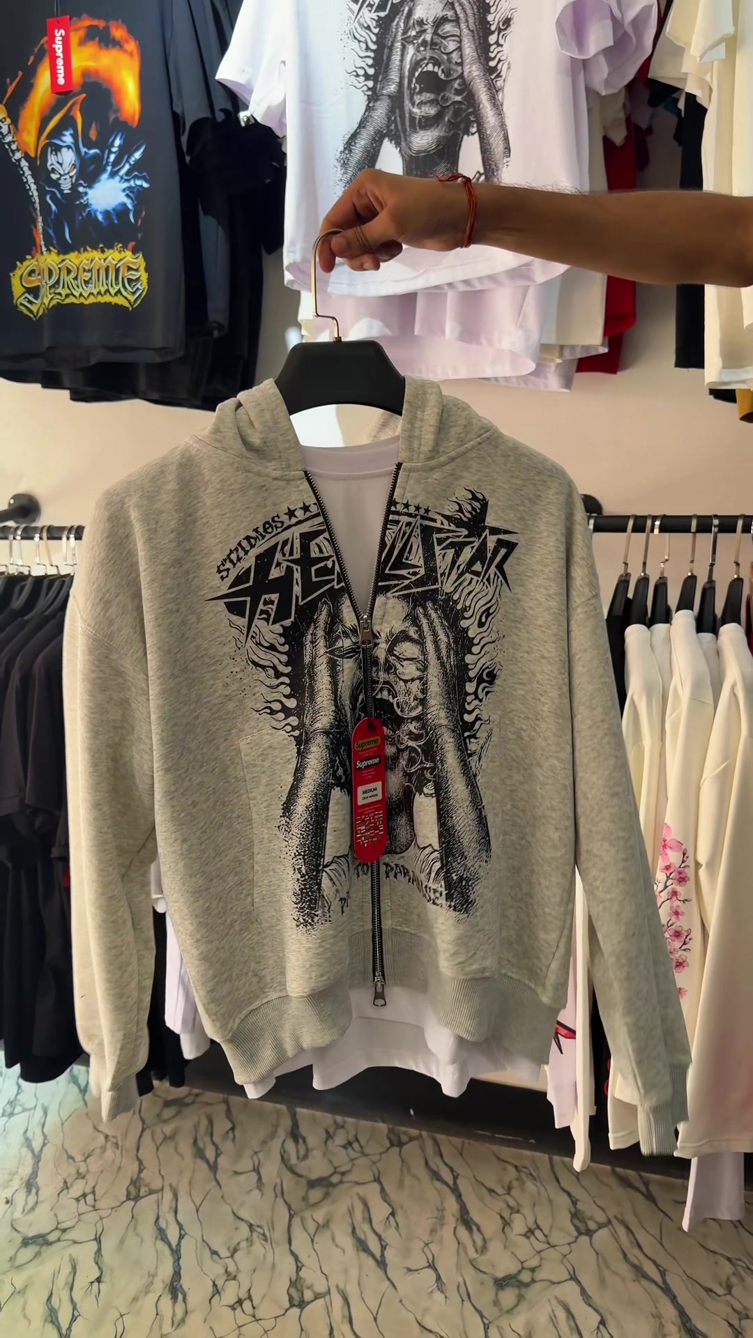 @Kurt Clothing Store