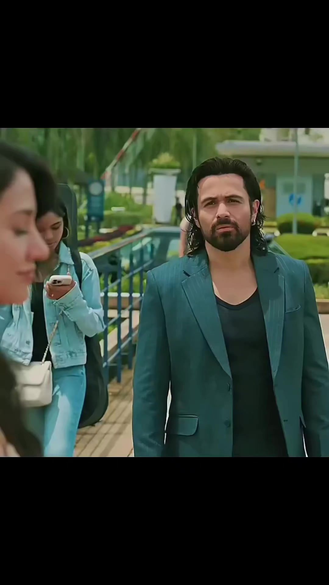 @EMRAAN_SHAAN 🔵