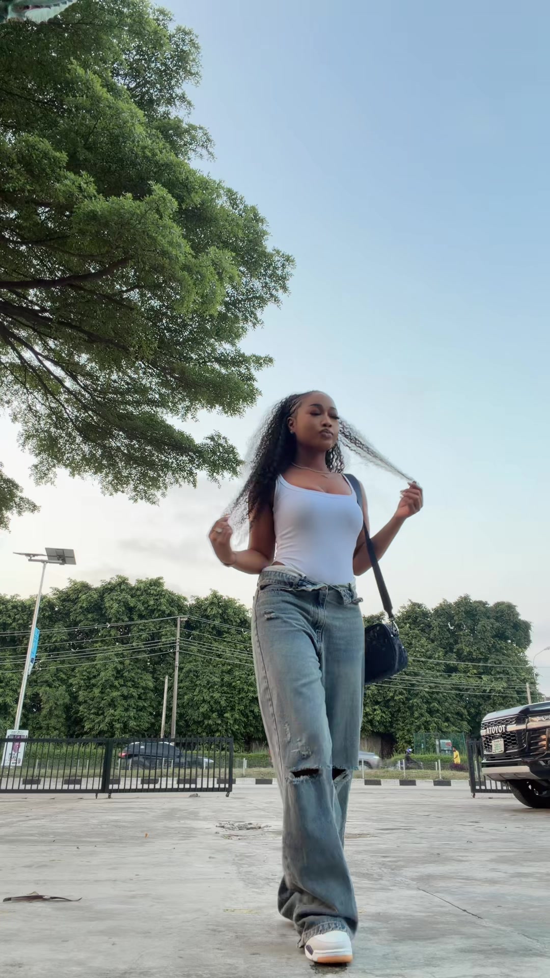 @EYII_TEMI