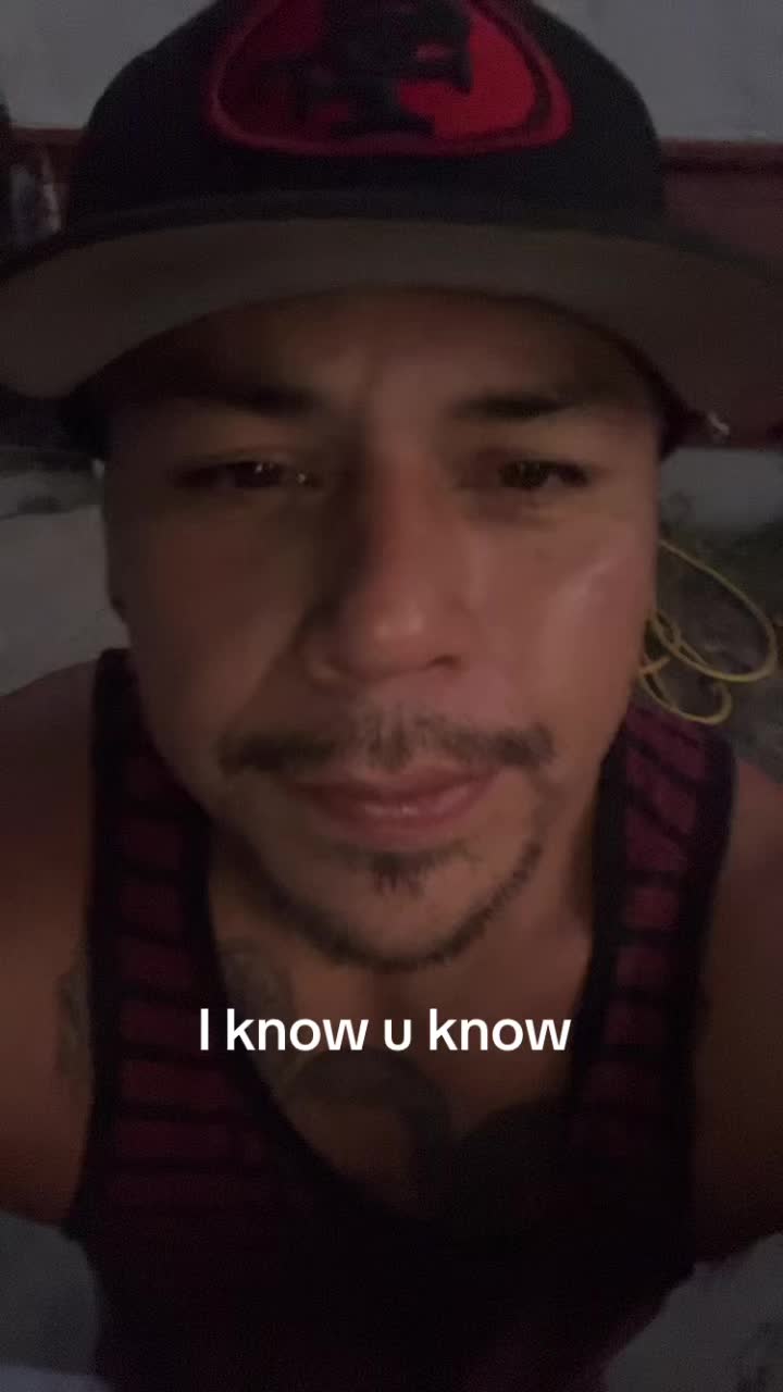 @Benny b