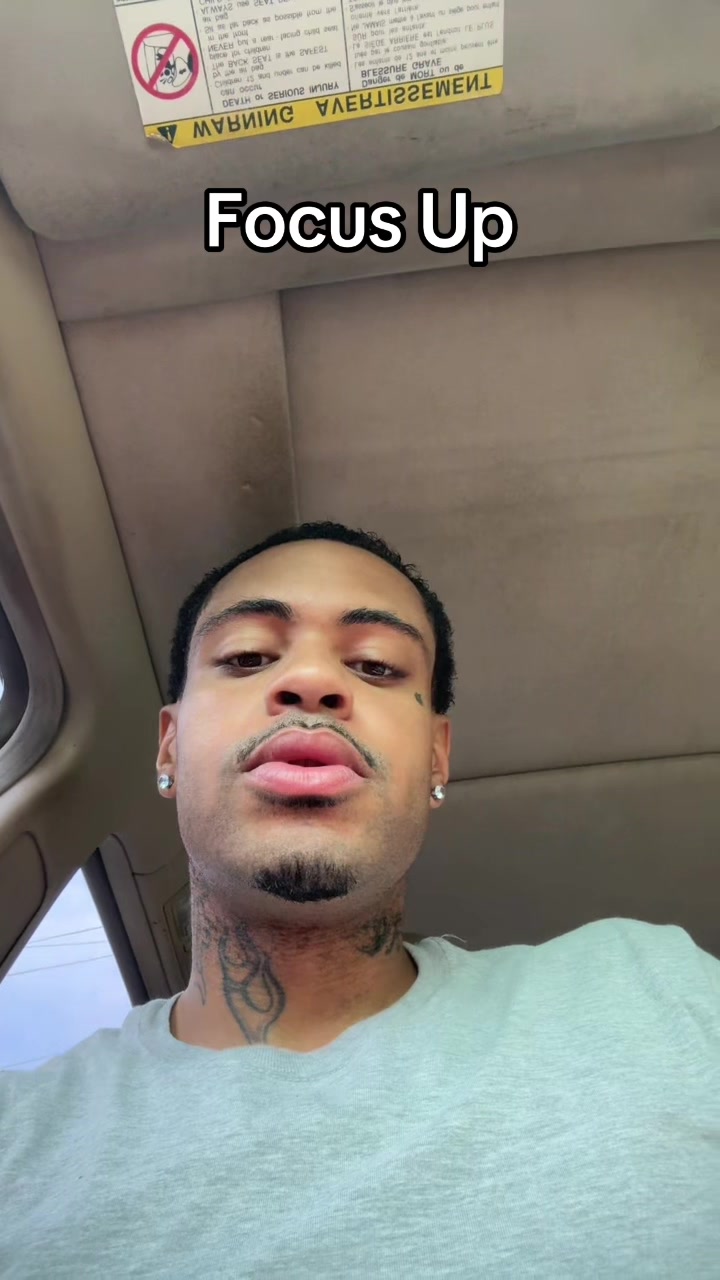 @D. AustLaSalle