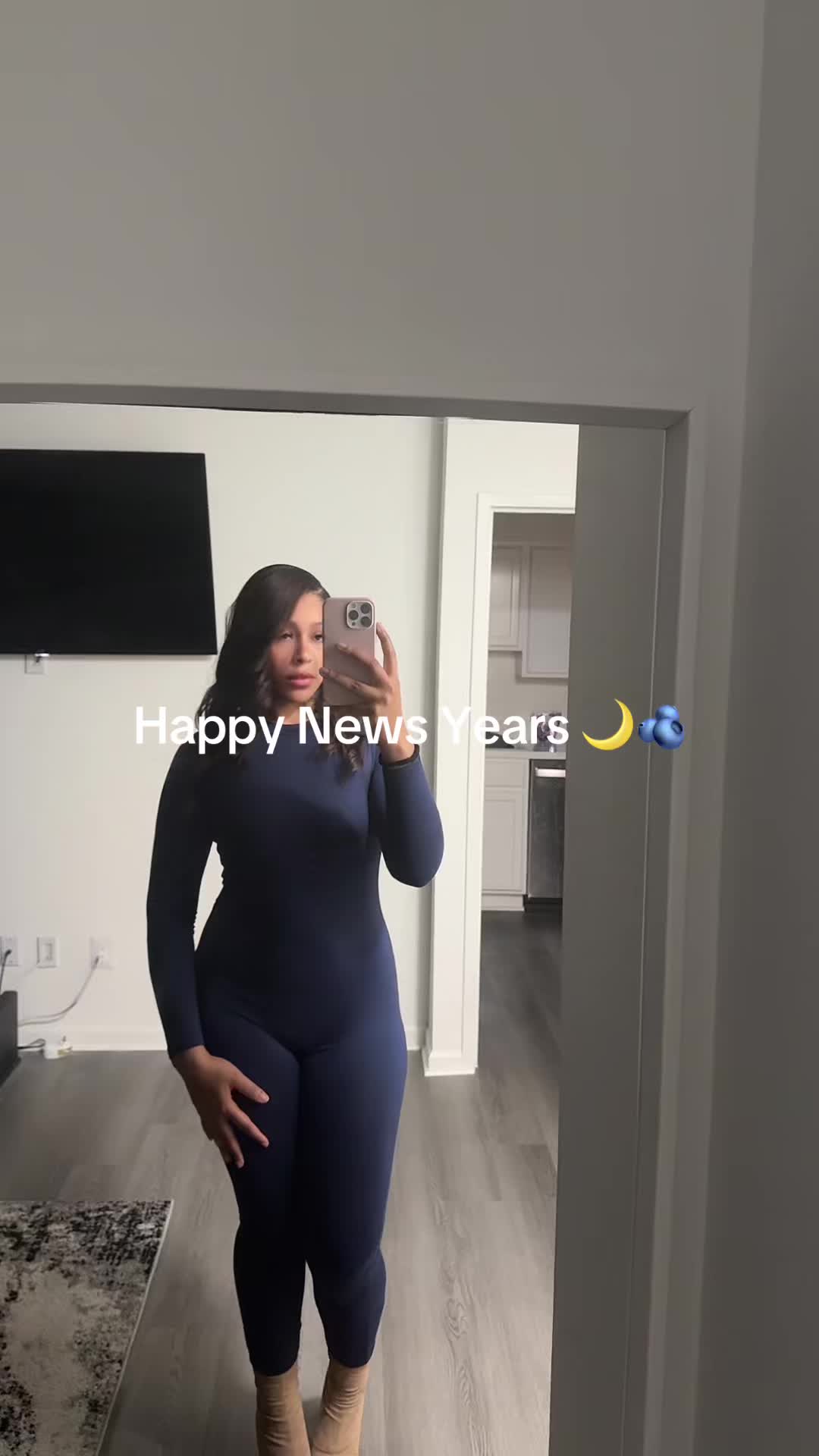 @Pinklaflare