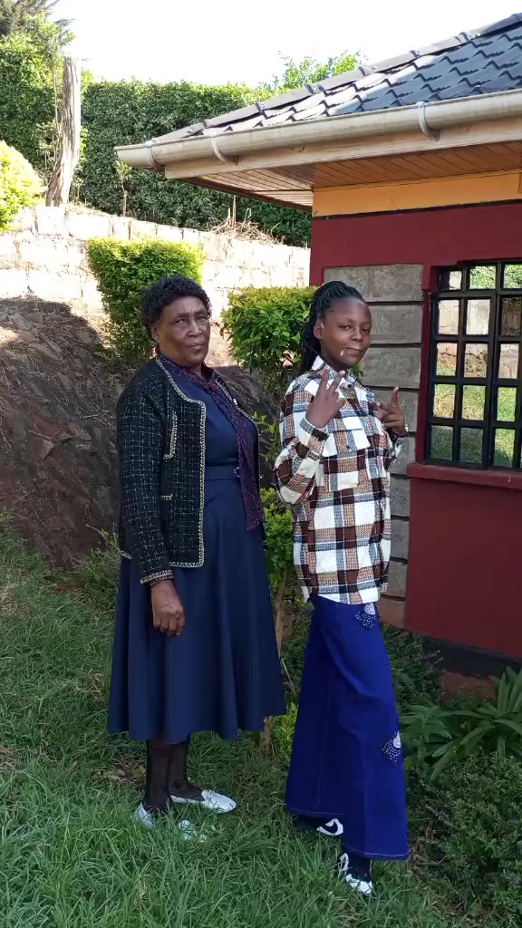 @mama Angel karatina