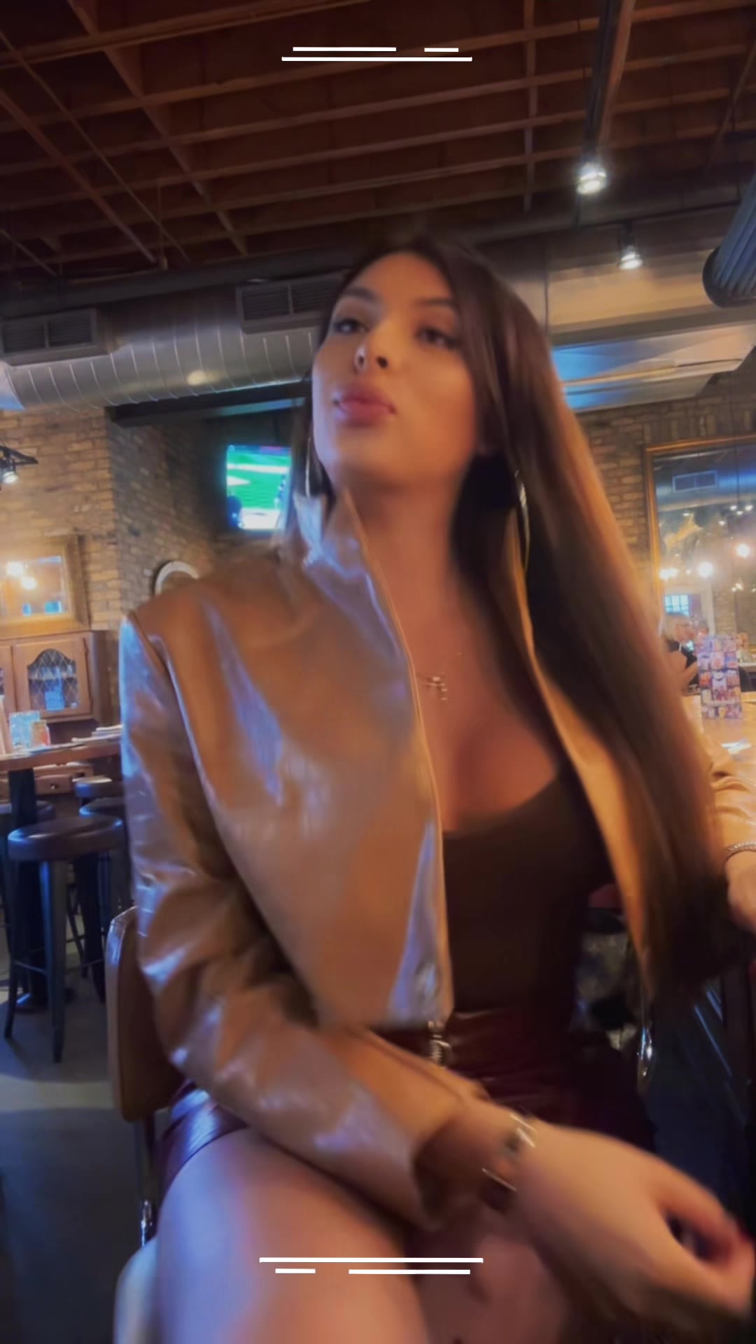 @jessicabreu