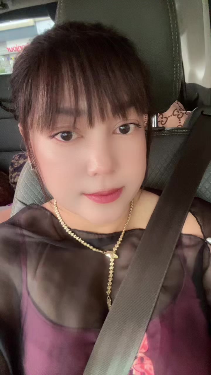 @Srey Neang