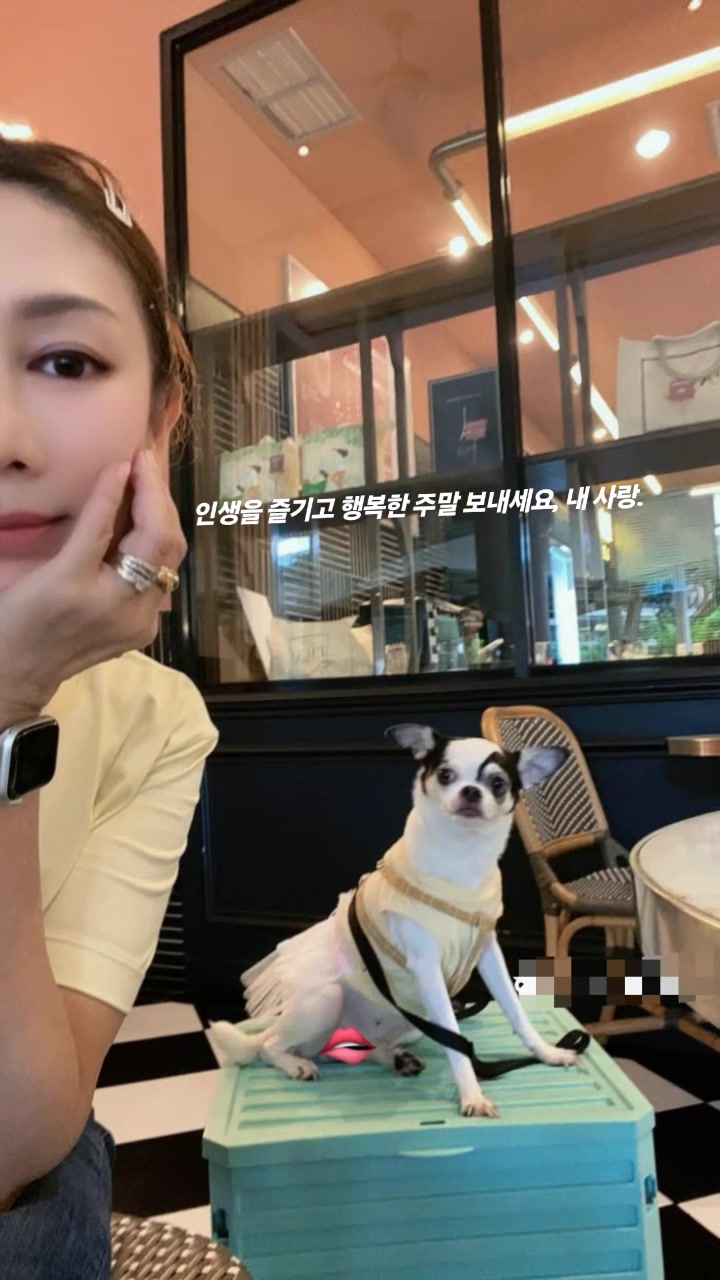 @Kim Bunga 김꽃 & Me