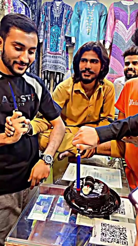 @Mr Sahil...✨🧸💋🐥