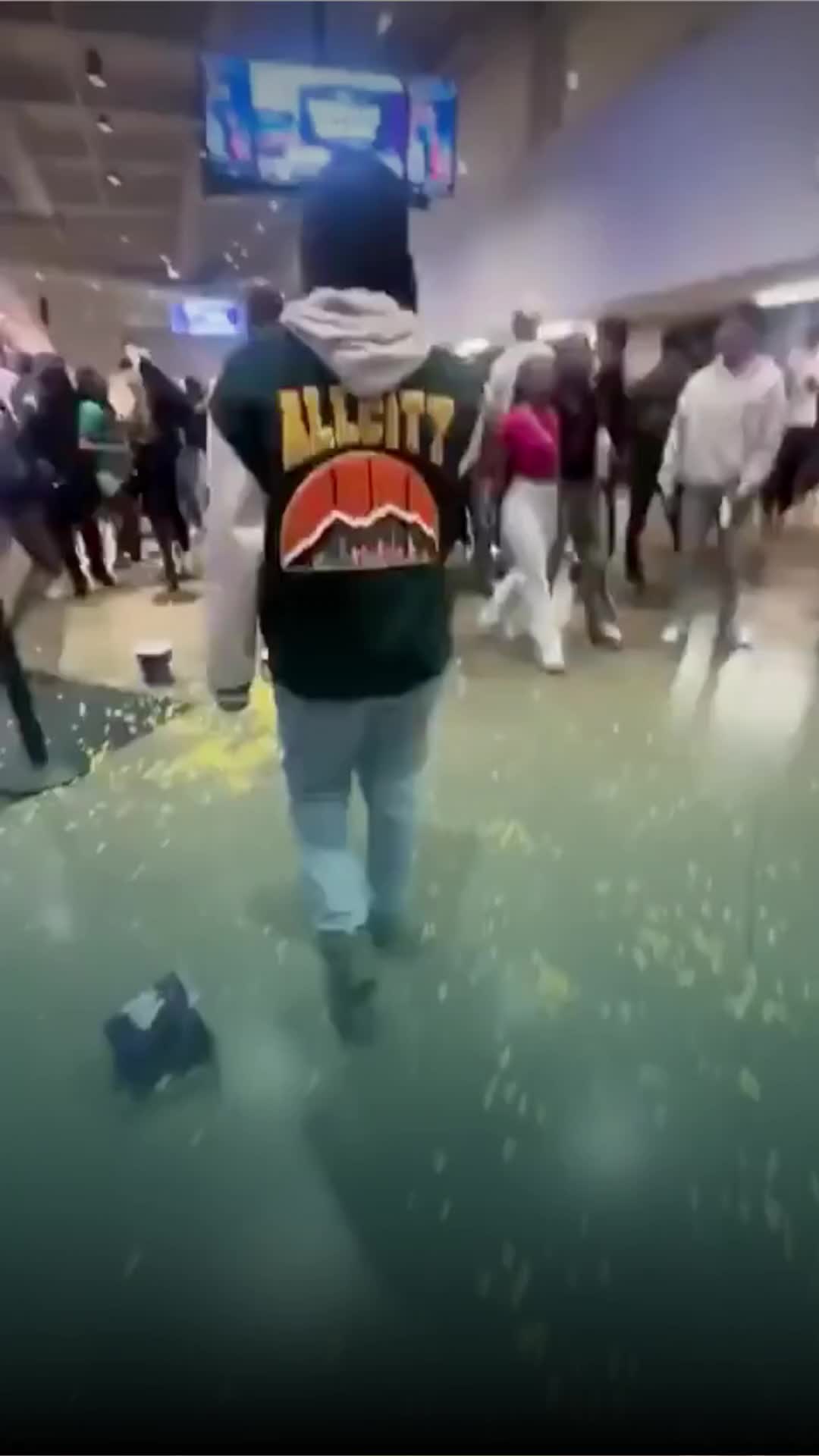 @Entre líneas
