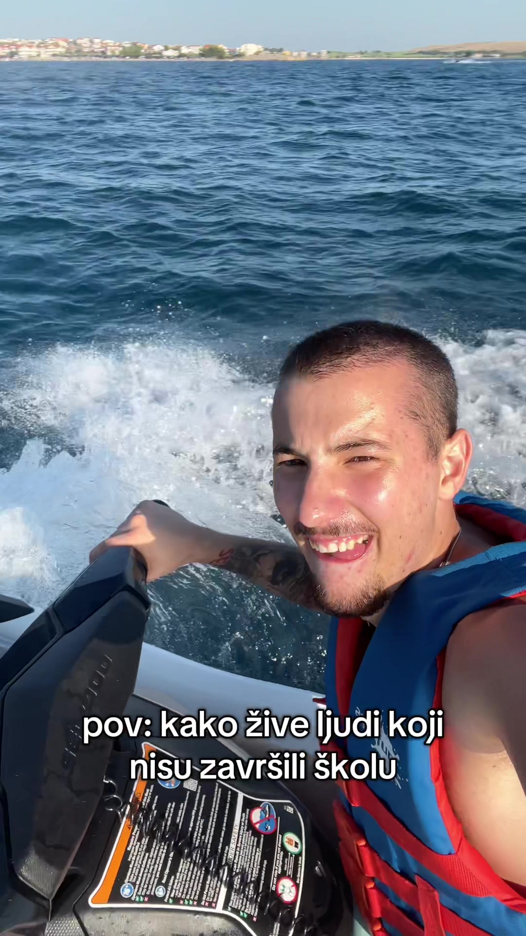 @bratgr1m