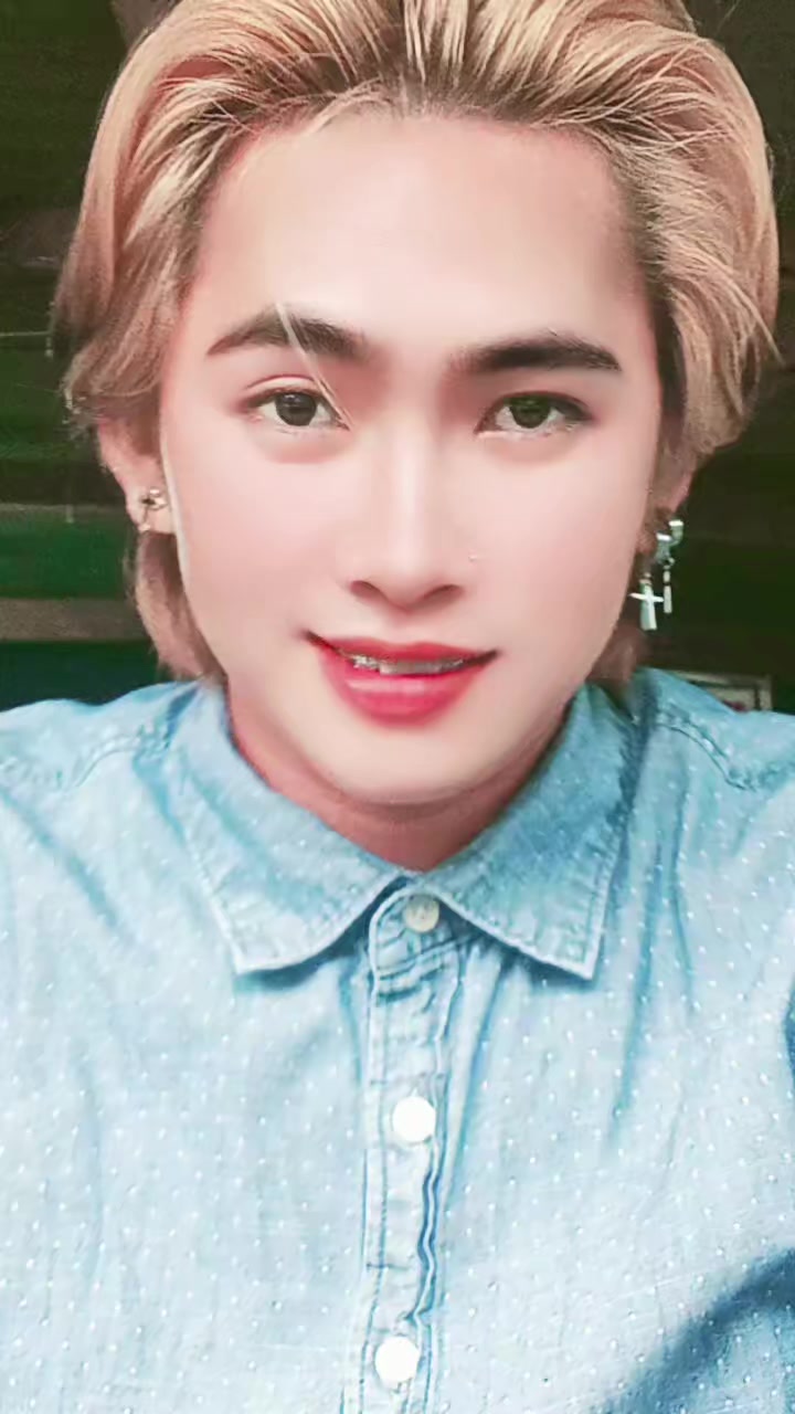 @🥰SIMPLE🥰😘BOY😘🥰😍